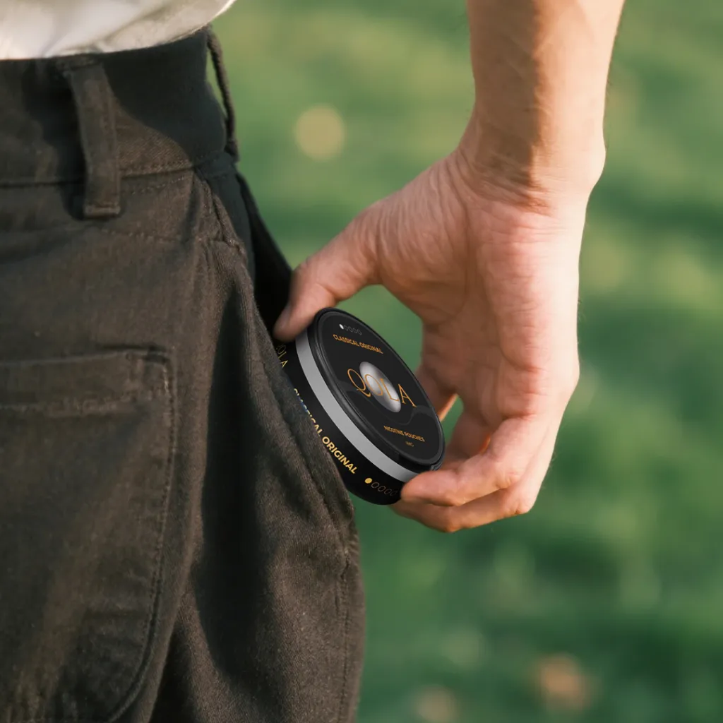 Using nicotine pouches